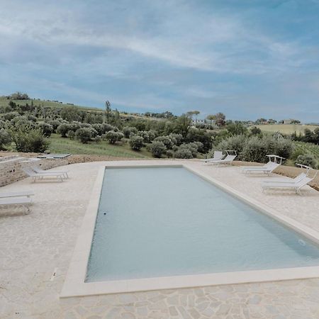 Agriturismo Qui Voglio Monte Roberto Buitenkant foto